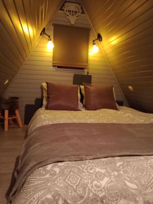 Micro Maison Isba Sedan Givonne Екстериор снимка